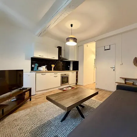 Liberte 38 - Close To Station And Center *